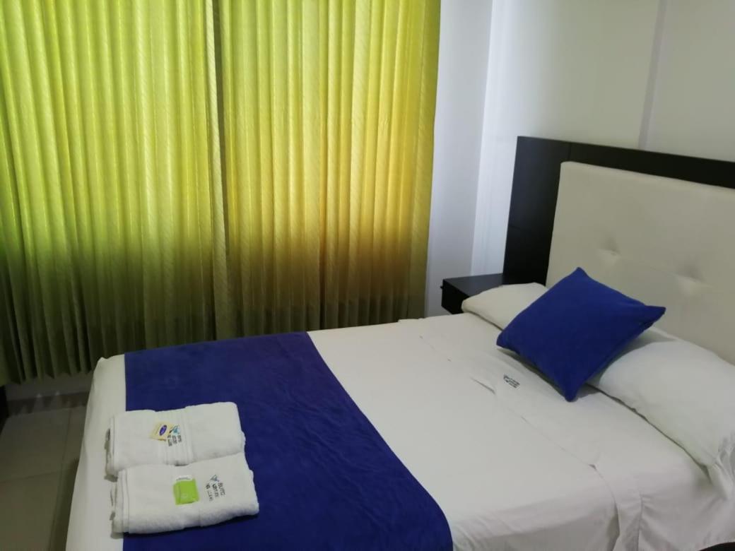 Hotel Azulejo Del Llano Yopal Eksteriør billede