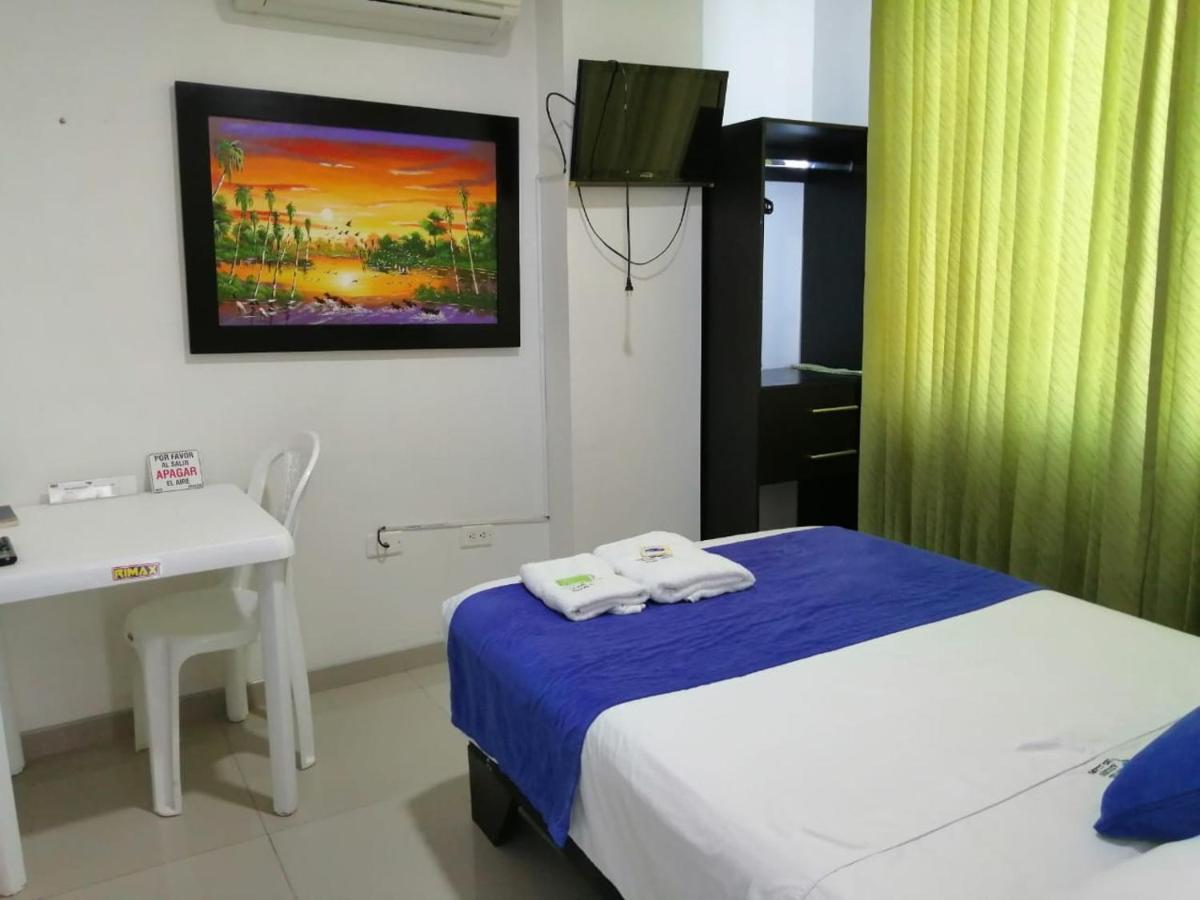 Hotel Azulejo Del Llano Yopal Eksteriør billede
