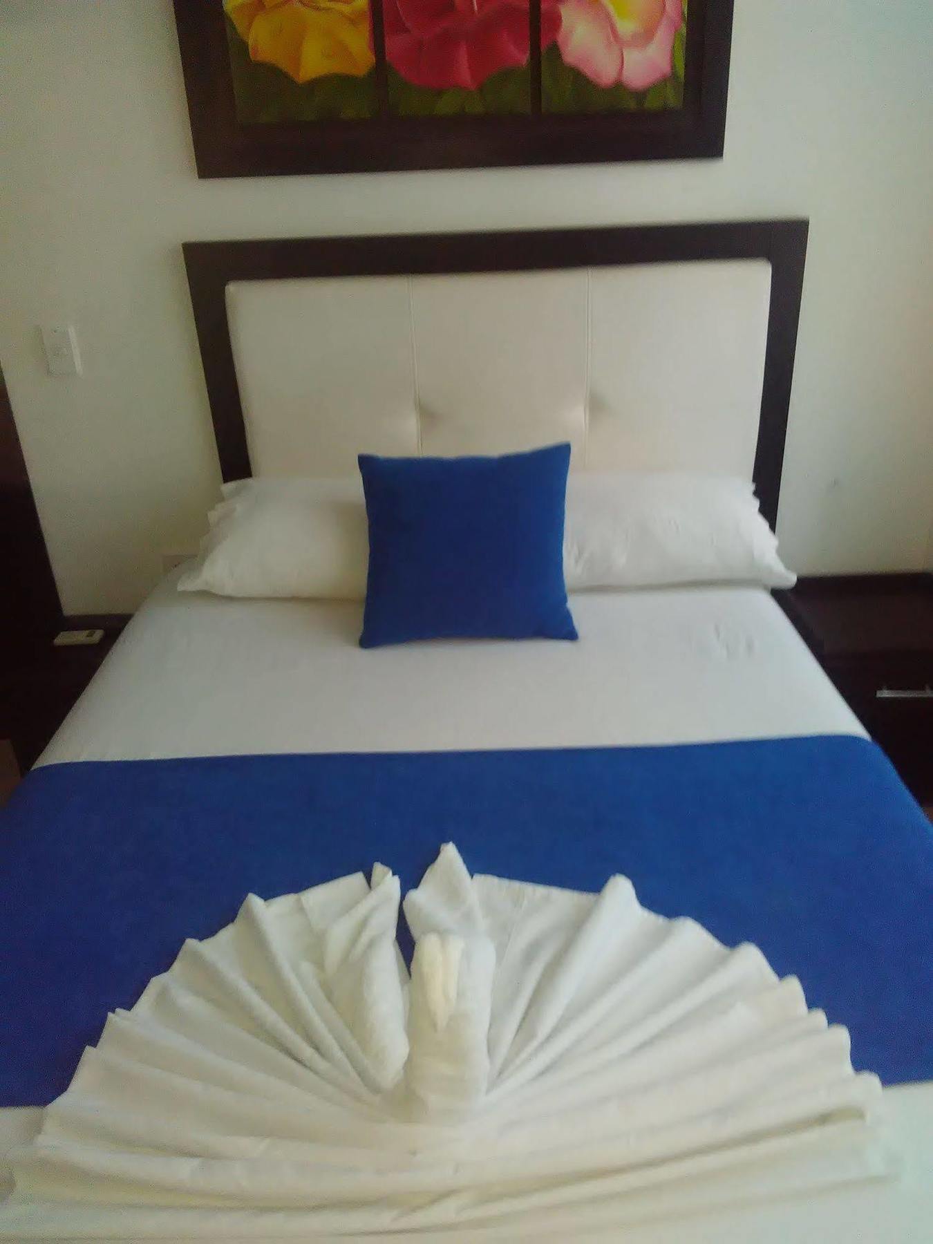 Hotel Azulejo Del Llano Yopal Eksteriør billede