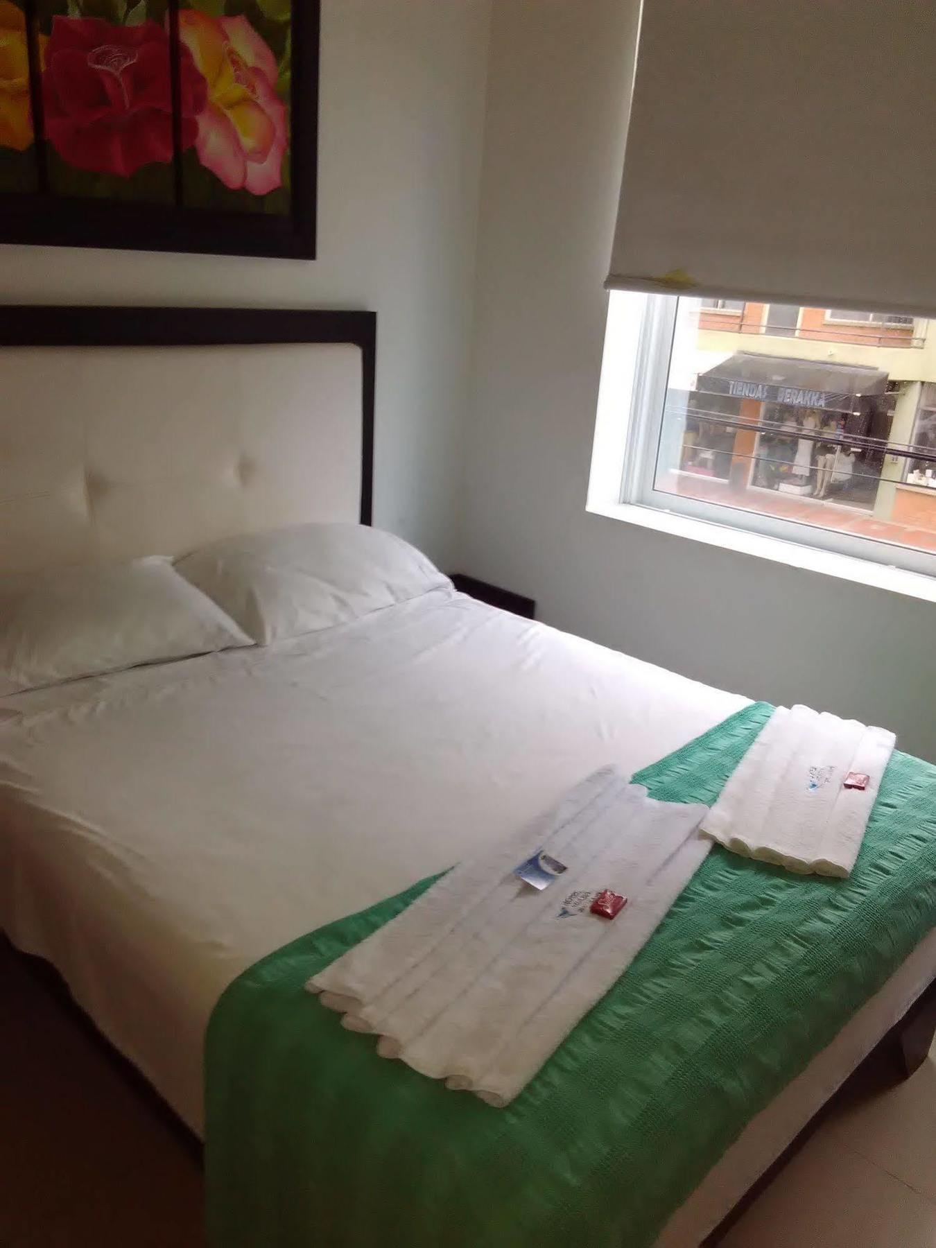 Hotel Azulejo Del Llano Yopal Eksteriør billede